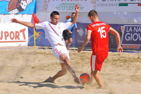 а Украинцы после феерической победы терпят поражение от Румынии ...