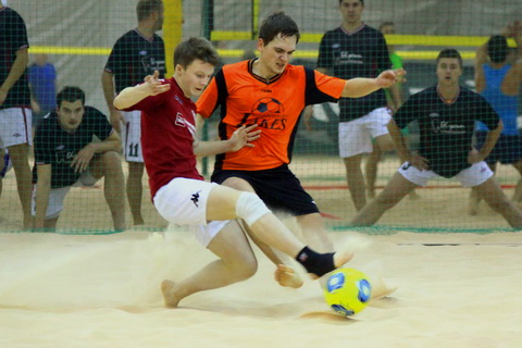 одержав вторую победу в Первенстве, подопечные Бутомо расположились в верхней части таблицы