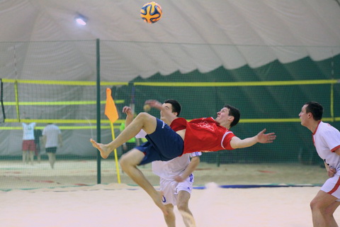 Подопечные Хохлюка вновь обыгрывают «Студию 239», в остальных поединках победу одержали фавориты