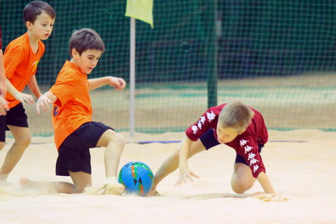 После воскресных матчей категории U-8 d в середине турнирной таблицы стало гораздо плотнее…