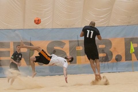 Дальше идут "Пляж" и ЮМР