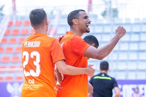 На вторую путевку претендуют сразу три клуба...